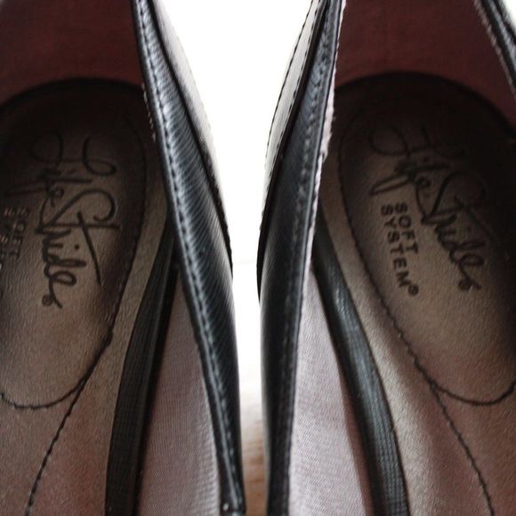 Brand New Life Stride Wedges - Picture 4 of 7